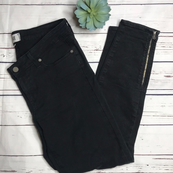 PAIGE Denim - {Paige} sz 31 black “verdugo ankle” zipper jeans